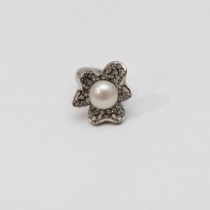 Sterling Silver Pearl Flower Ring